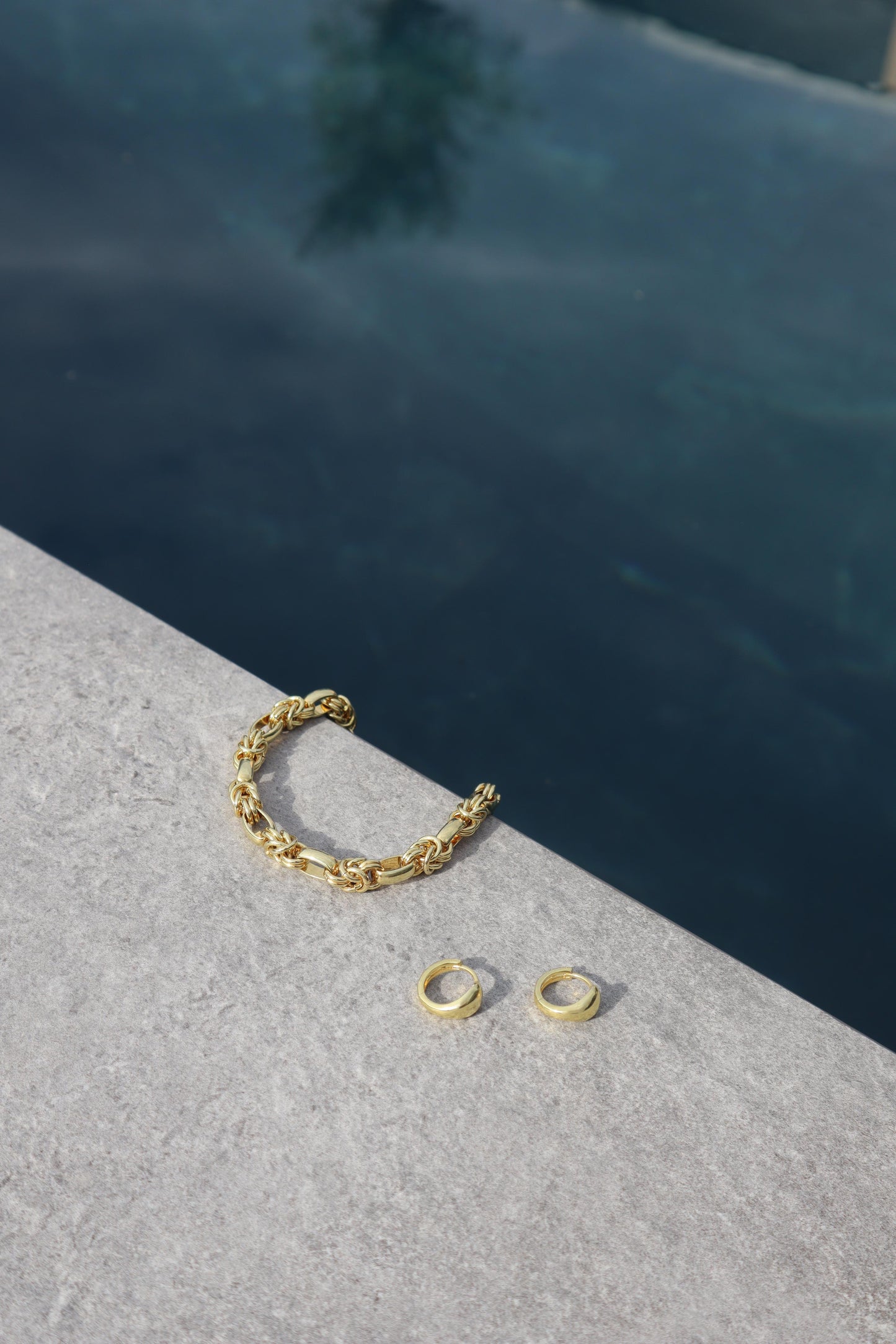 Geschwungene Kreolen | Gold